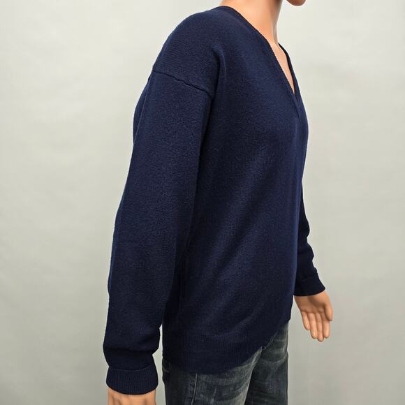 Huntington Lambswool Virgin 100% Wool V-Neck Sweater Men M Navy Knit Vintage - Picture 6 of 13